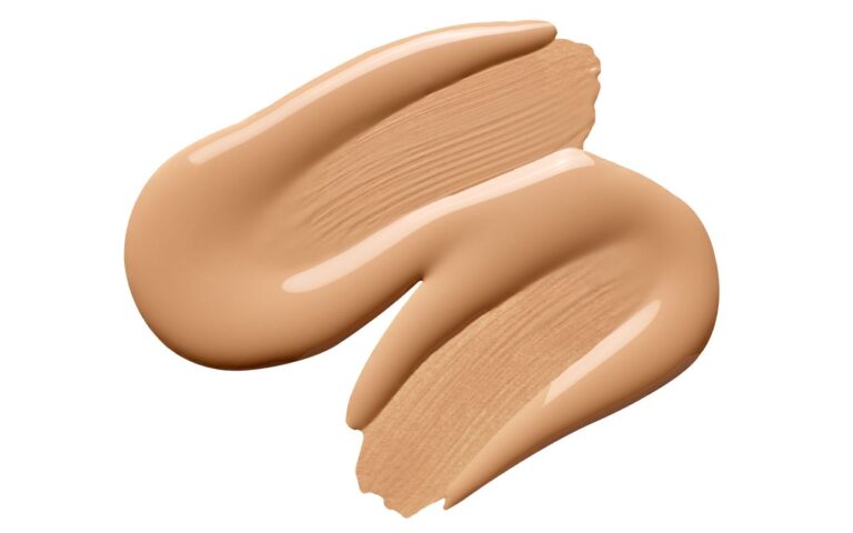 Pupa Extreme Cover Foundation thumbnail 2