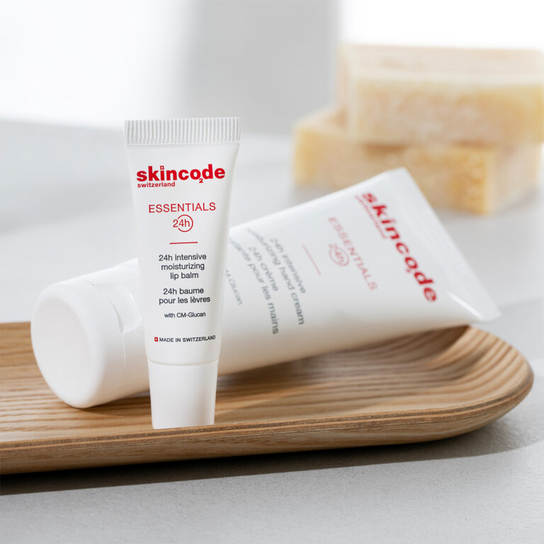 Skincode 24h Intensive Moisturizing Lip Balm – 10 ml thumbnail 2