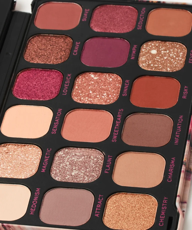 Revolution – Forever Flawless Eyeshadow Palette Allure thumbnail 2